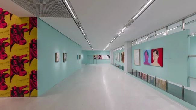 今日看料入口海报