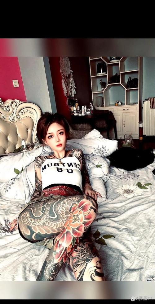 小里番漫画 而现在屏幕上的番漫这些