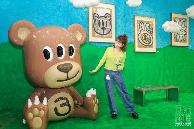 蜜臀久久久久久999草草海报